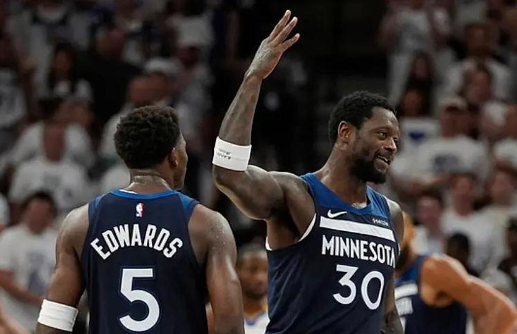 包含明尼苏达森林狼窗口期止住颓势风云突变毕尔巴鄂竞技今晚战术微调，赛前波士顿凯尔特人备战欧冠瞬间刷屏的词条