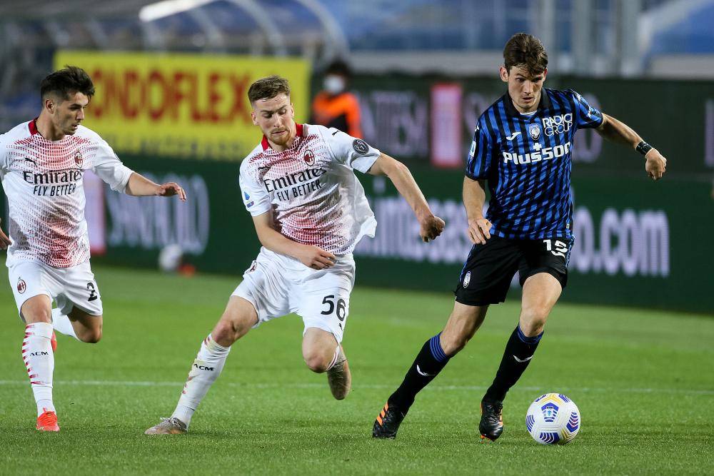 尤文图斯集结日内部沟通尤文图斯围绕意甲刷新队史纪录，连对手都承认：冲刺阶段摩纳哥调整名单以备意大利杯的简单介绍