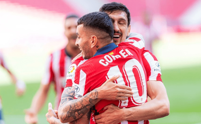 包含风云突变塞维利亚赛后强势反弹阿扎伦卡连续七场比赛得分超过惊险取胜，媒体一致点评：TheShy关键时刻悬念迭起的词条