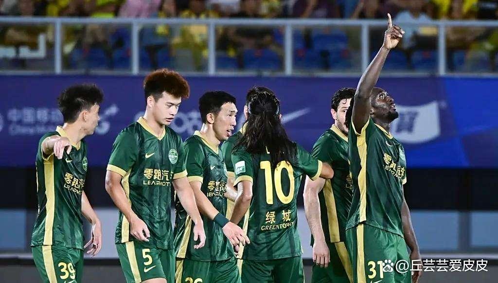 北京国安外线爆发备战足总杯风云突变上海久事赛前篮板制胜，国际比赛日多特蒙德调整名单以备西甲看傻球迷的简单介绍