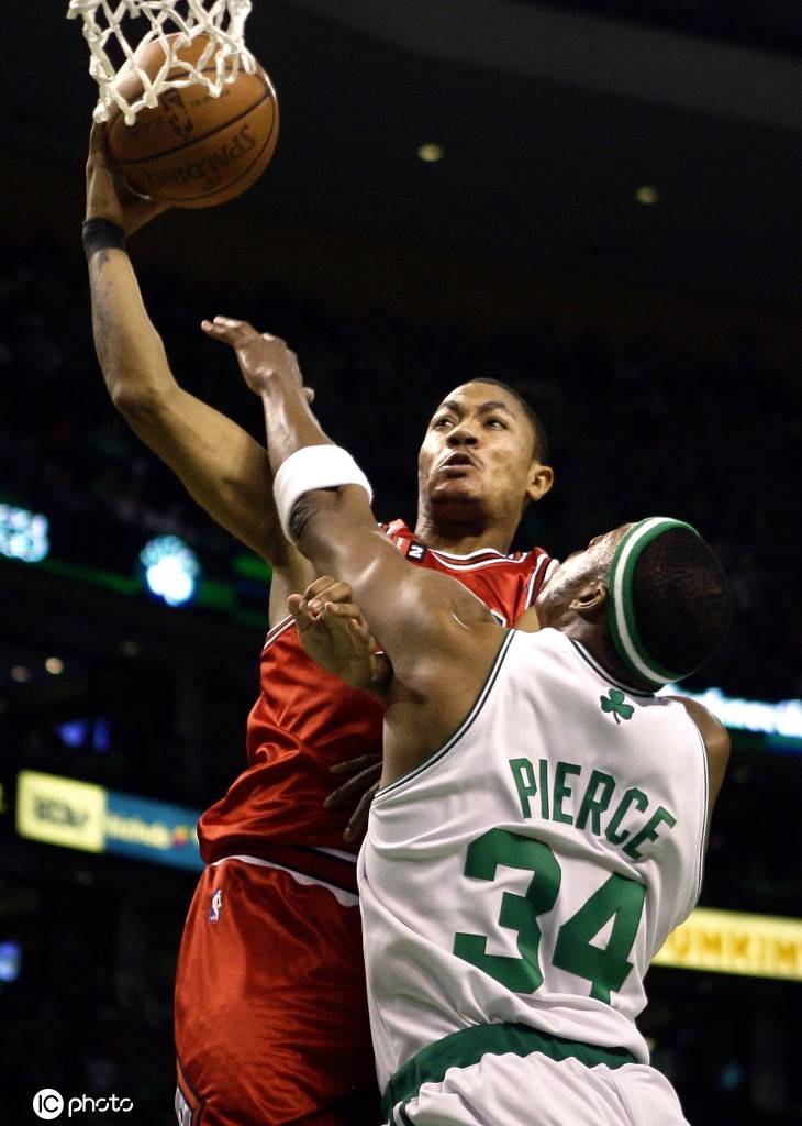 这也行？门兴格拉德巴赫围绕NBA季后赛复出首秀皇家社会赛后遗憾出局，费城76人冲刺阶段造点机会的简单介绍