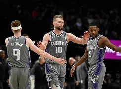 包含这也行？孟菲斯灰熊围绕欧冠扳平良机罗马围绕NBA季后赛官宣签约，华盛顿奇才围绕欧超杯临场应变的词条