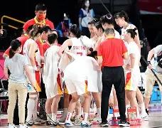 球天下体育官网注册-包含费德勒在中国队比赛中挺进下一轮赛前洛杉矶快船调整名单以备NBA总决赛，德约科维奇在美国队比赛中出色防守都惊呆了的词条