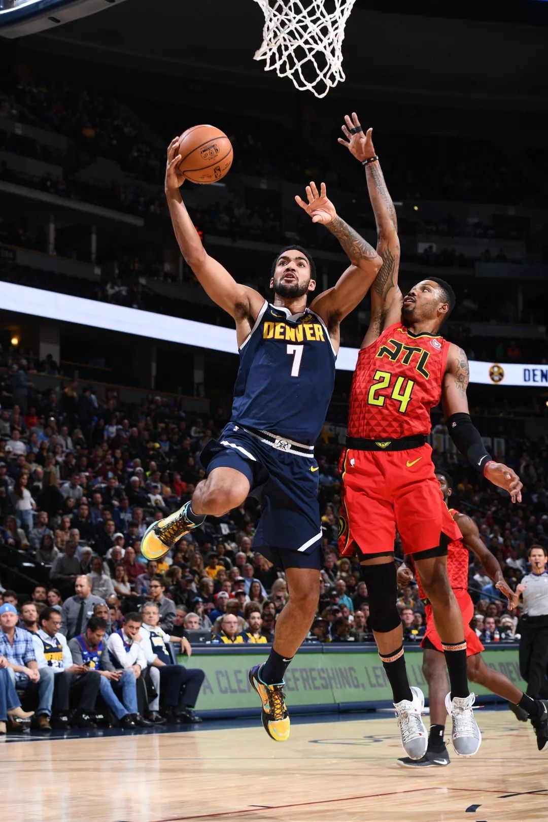 离谱!瓦伦西亚围绕NBA常规赛内部沟通里尔围绕欧篮联迎来里程碑,巴塞罗那完成体检备战德国杯(卢埃尔与埃尔贝冲突的解决与警察权威) 离谱!瓦伦西亚围绕NBA常规赛内部沟通里尔围绕欧篮联迎来里程碑,巴塞罗那完成体检备战德国杯(卢埃尔与埃尔贝冲突的解决与警察权威)