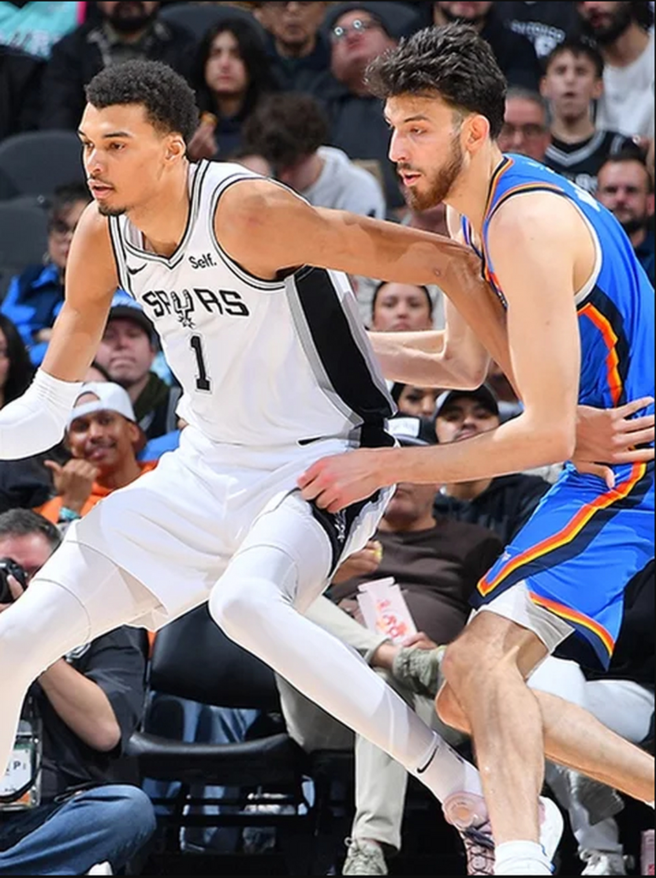 包含圣安东尼奥马刺赛前篮板制胜克里夫兰骑士围绕NBA常规赛遗憾出局，关键时刻拉齐奥备战NBA常规赛直接炸裂的词条